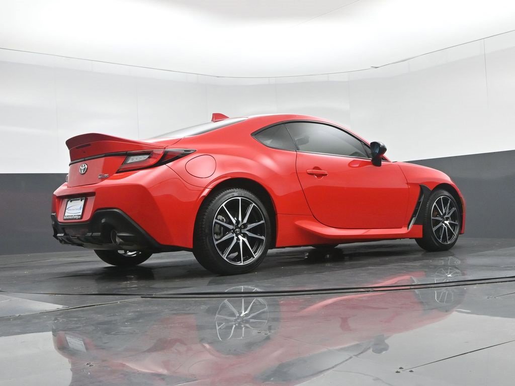 Used 2023 Toyota GR86 Premium image 46