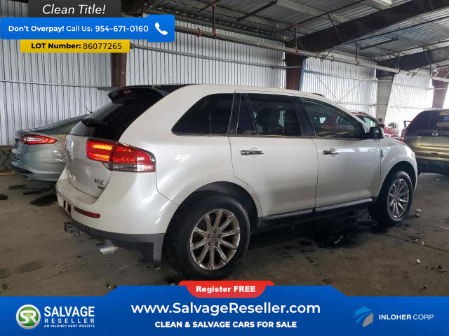 Used 2013 Lincoln MKX AWD image 4
