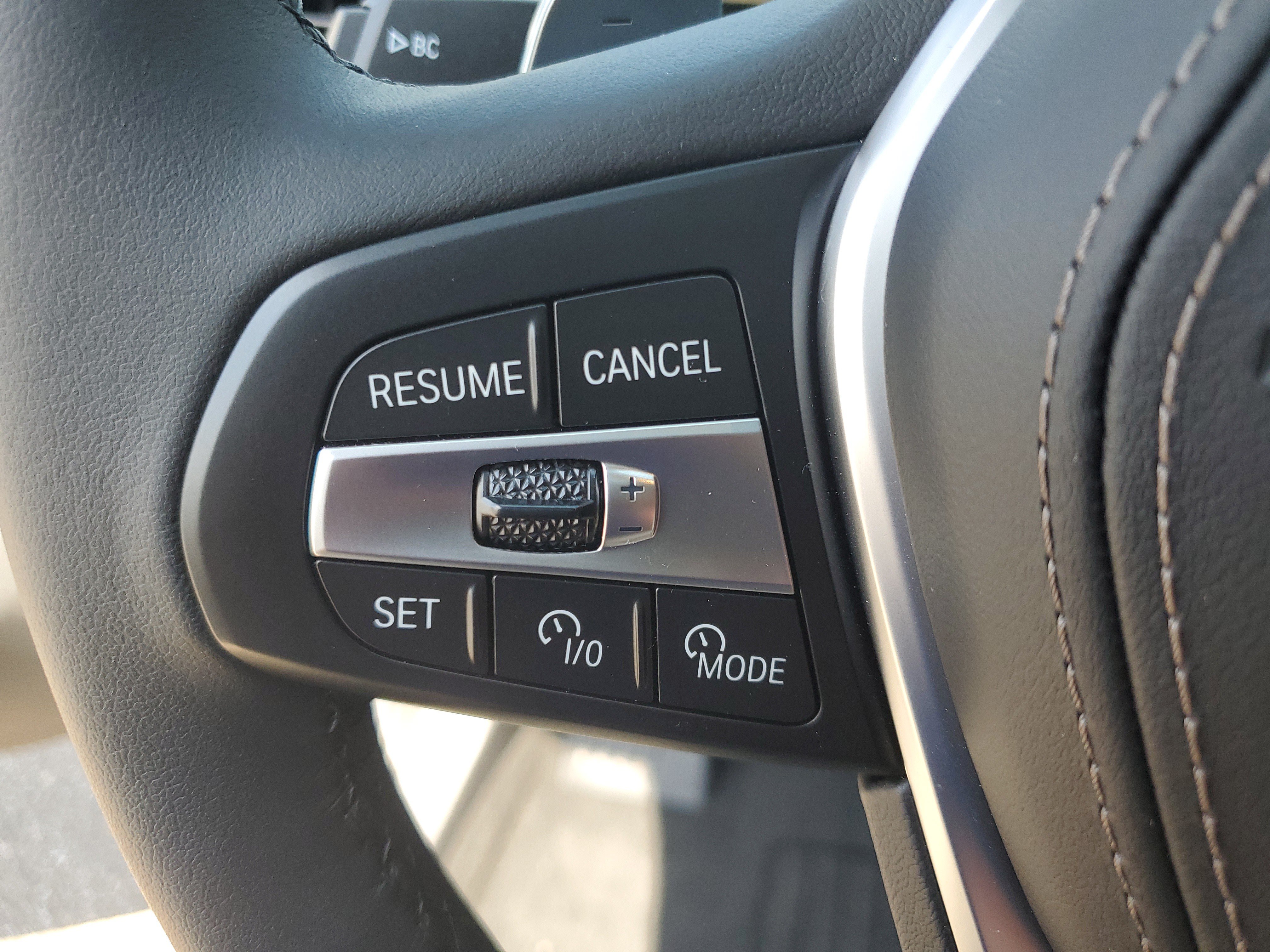 Used 2024 BMW X5 xDrive40i w/ Premium Package AWD/4WD image 13