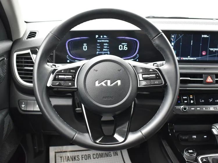 Used 2025 Kia Seltos S FWD image 20