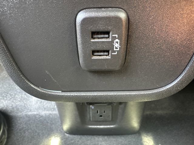 Used 2023 GMC Terrain SLT w/ Infotainment Package II image 21