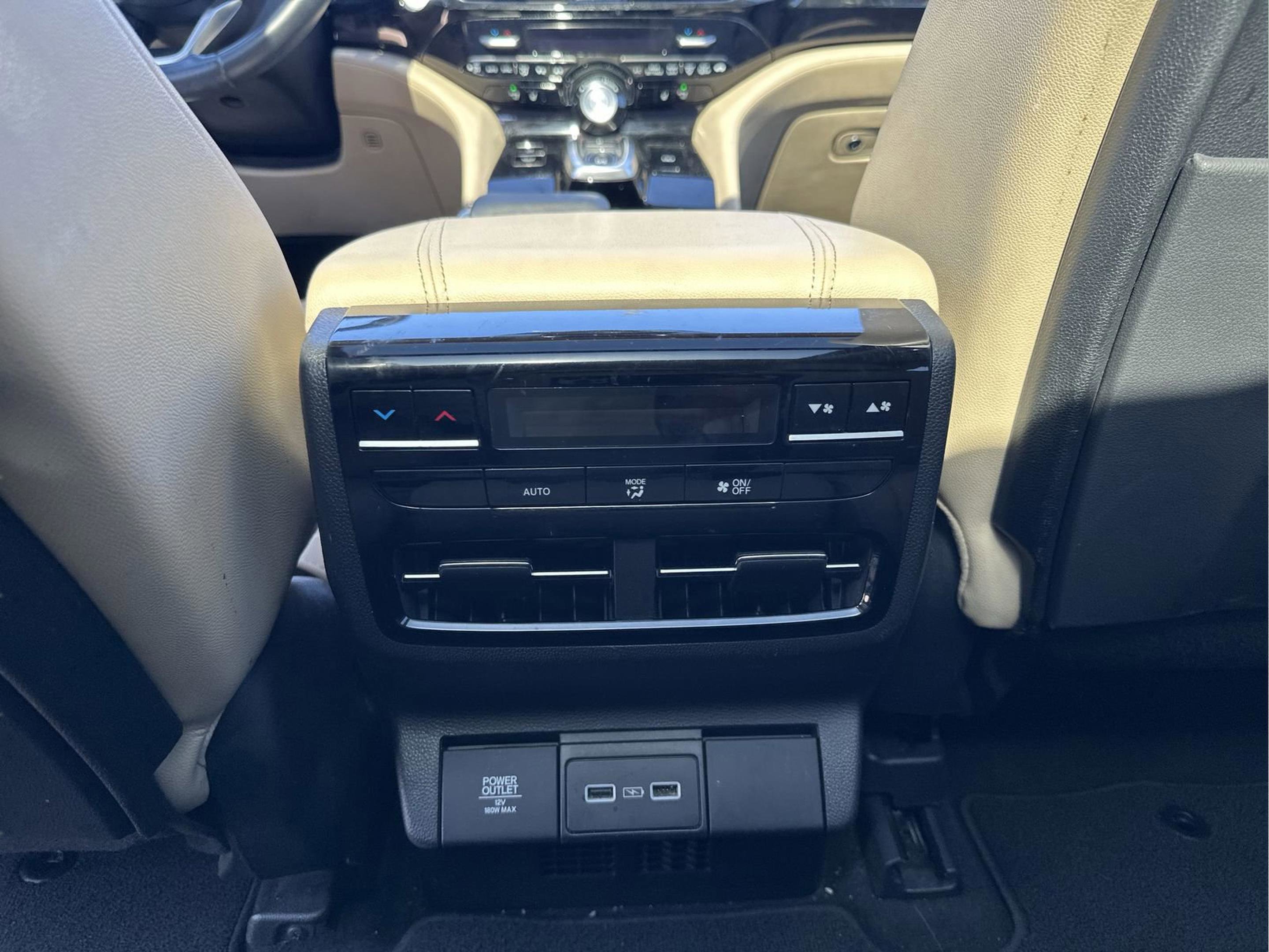 Used 2023 Acura MDX FWD image 26