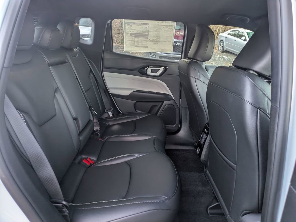 New 2026 Jeep Compass Limited AWD/4WD image 28