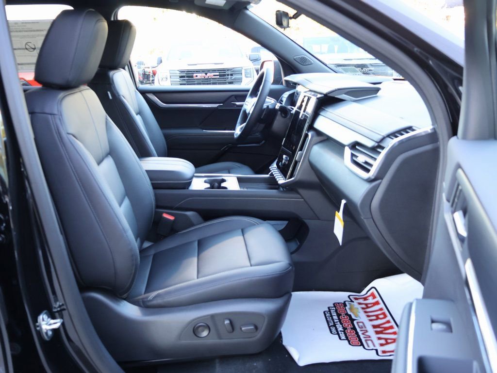 New 2026 GMC Acadia Elevation w/ Black Edition AWD/4WD image 35