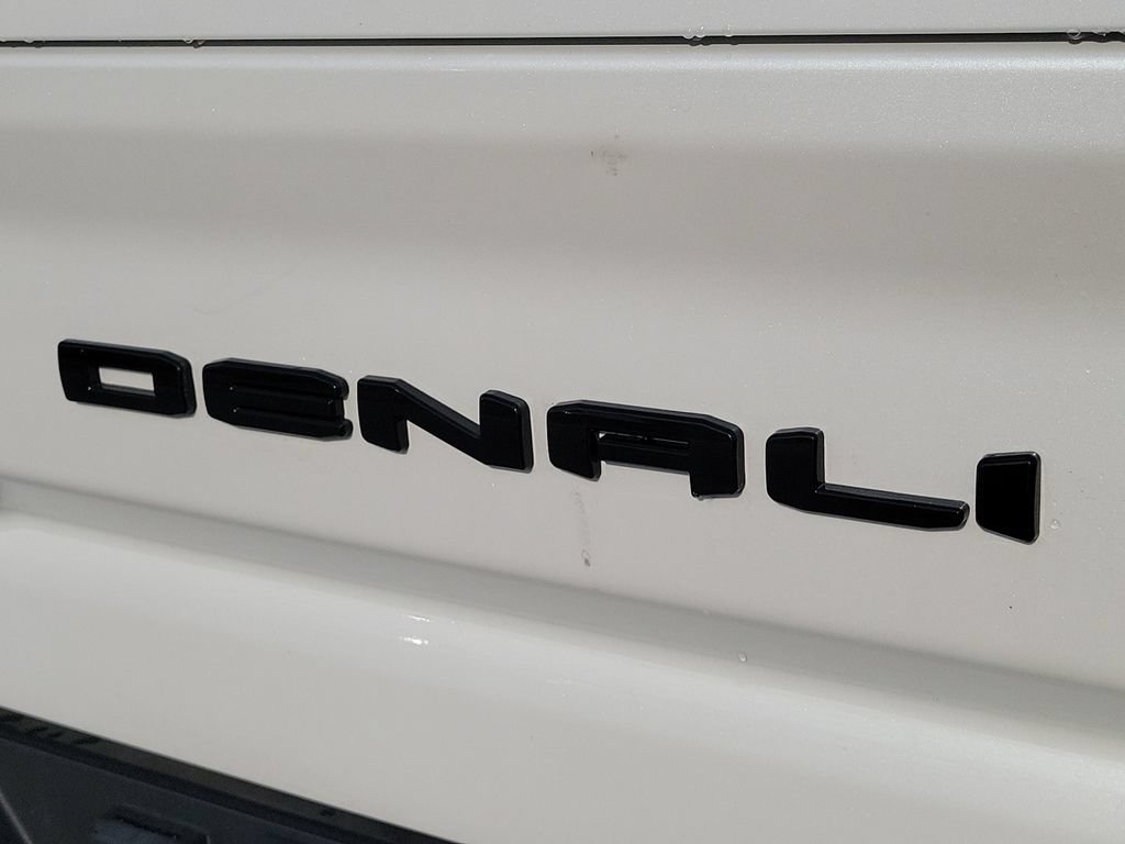 Used 2024 GMC Sierra 3500 Denali w/ Denali Reserve Package AWD/4WD image 6