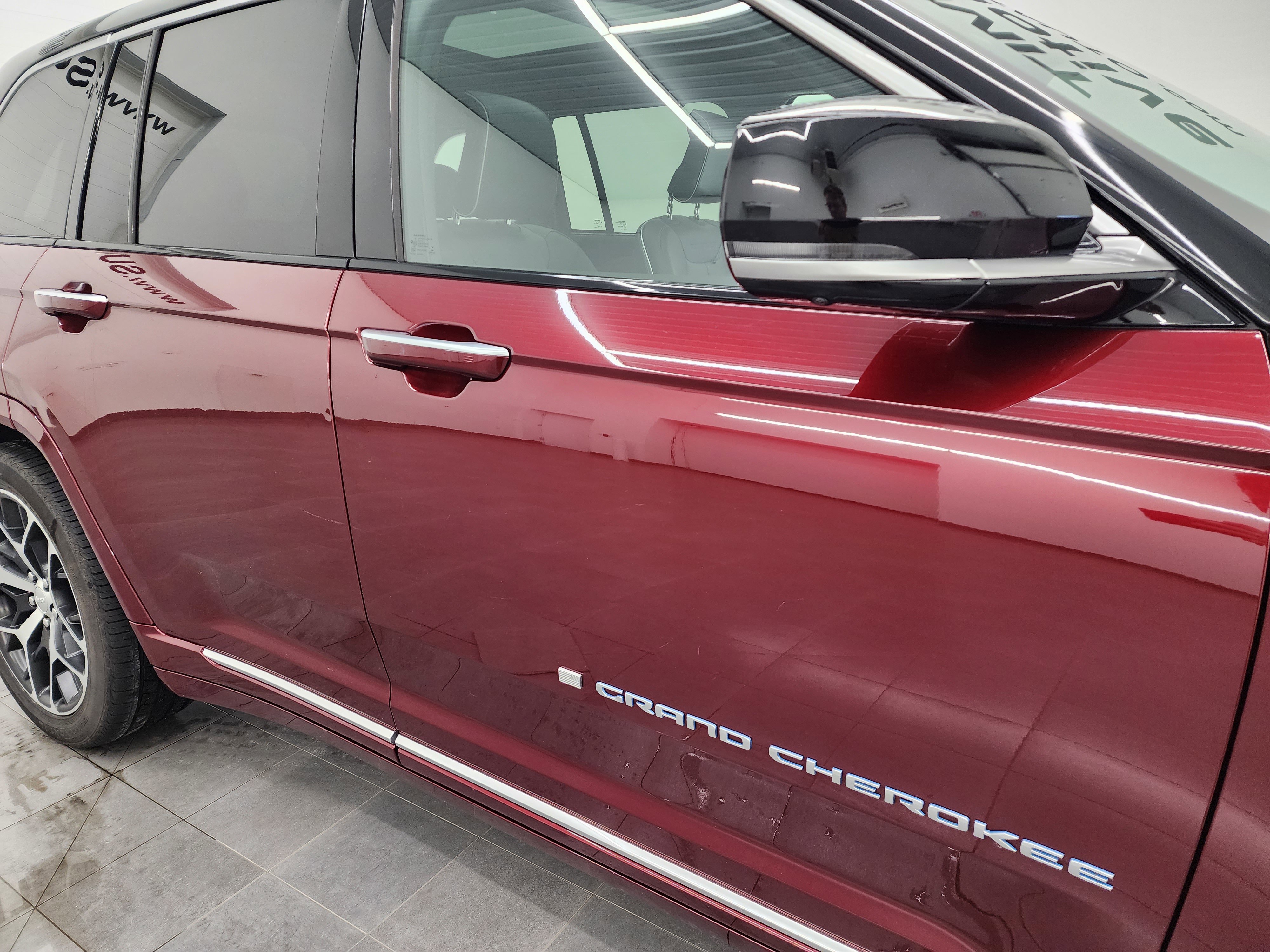 Used 2022 Jeep Grand Cherokee Summit image 31