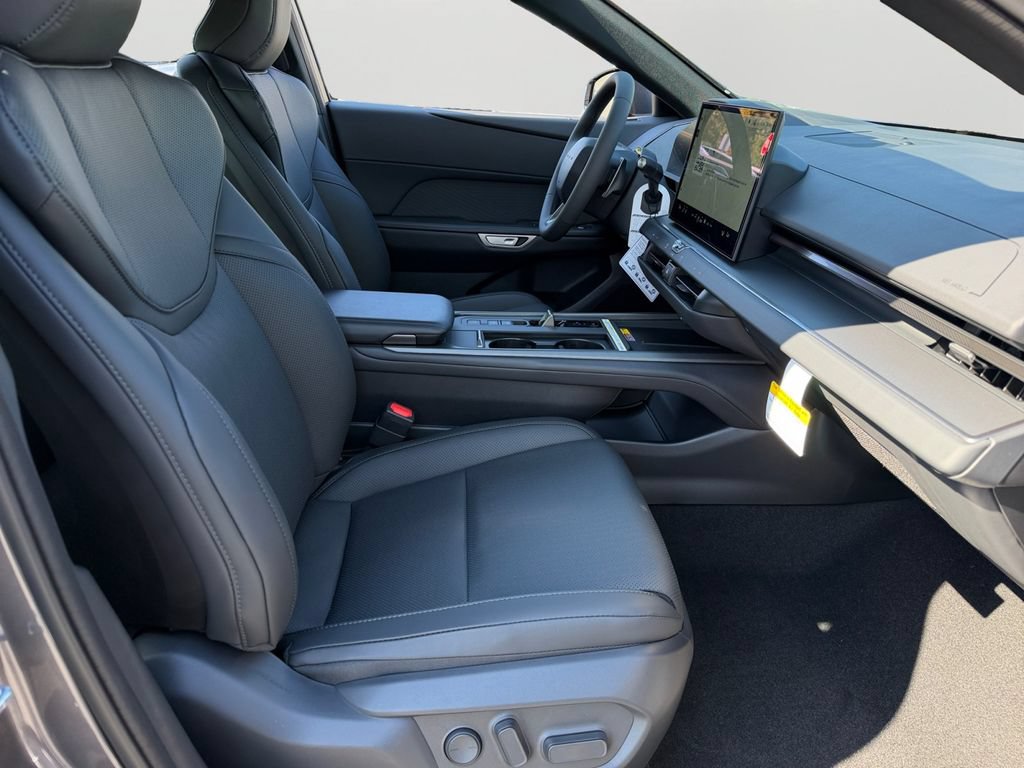 New 2026 Lexus ES 500e AWD/4WD image 5
