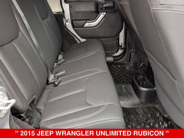 Used 2015 Jeep Wrangler Unlimited Rubicon w/ Connectivity Group AWD/4WD image 27