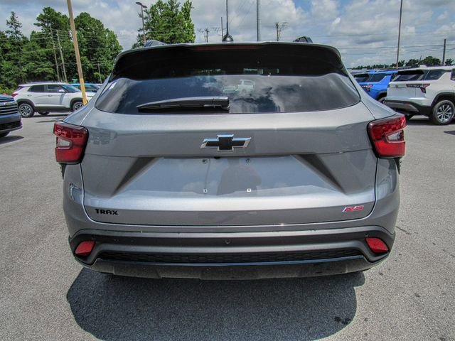 New 2025 Chevrolet Trax RS w/ Driver Confidence Package image 5