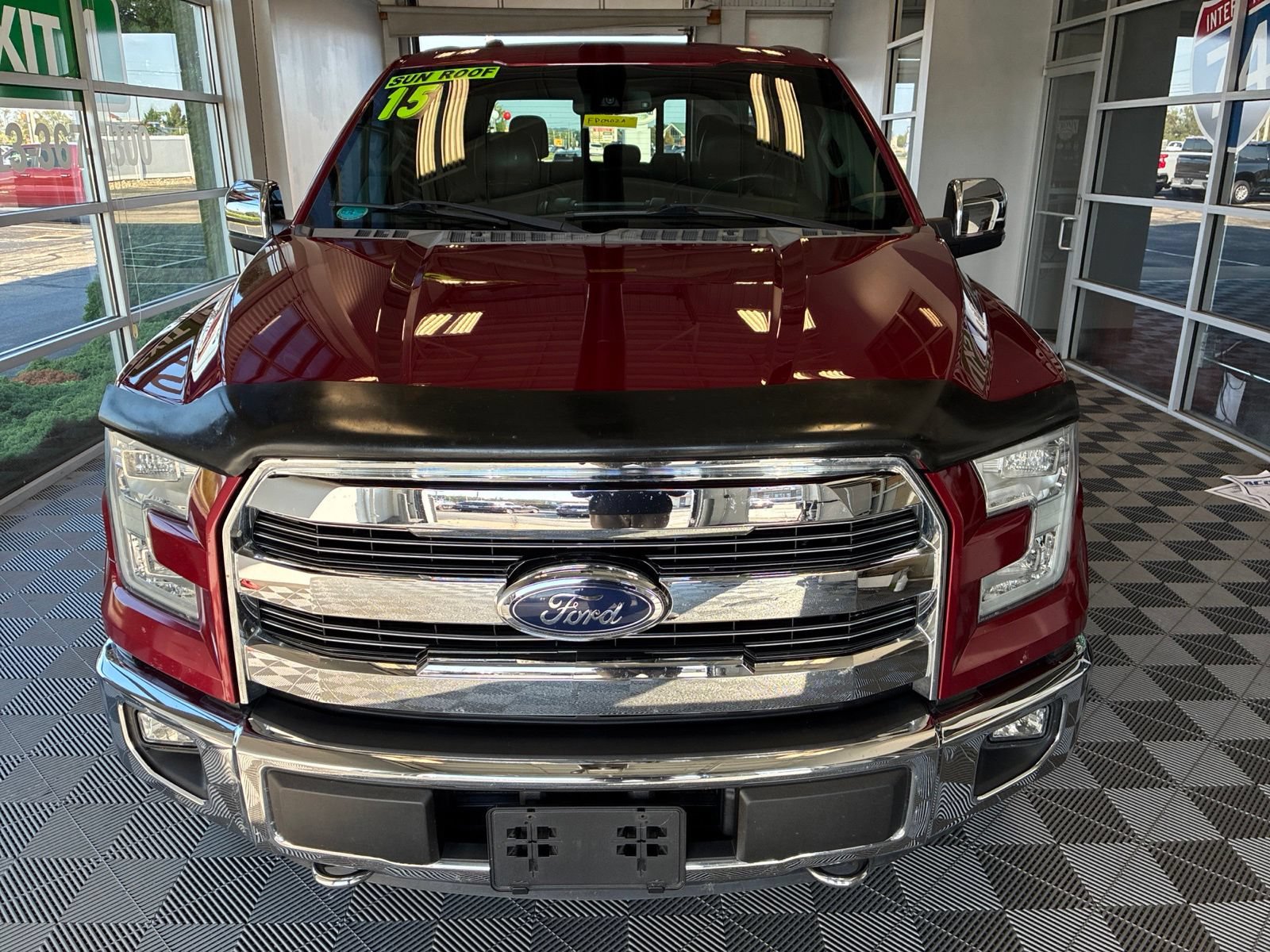 Used 2015 Ford F150 Lariat w/ Equipment Group 502A Luxury AWD/4WD image 2