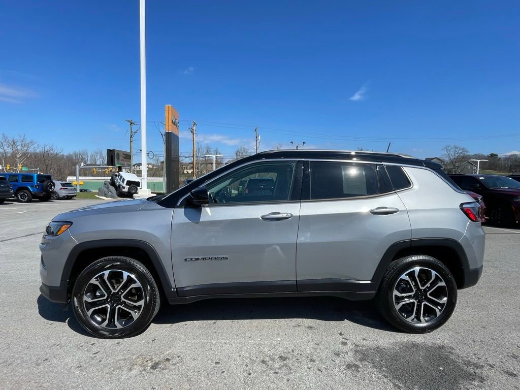 Certified 2022 Jeep Compass Limited w/ Sun and Sound Group image 7
