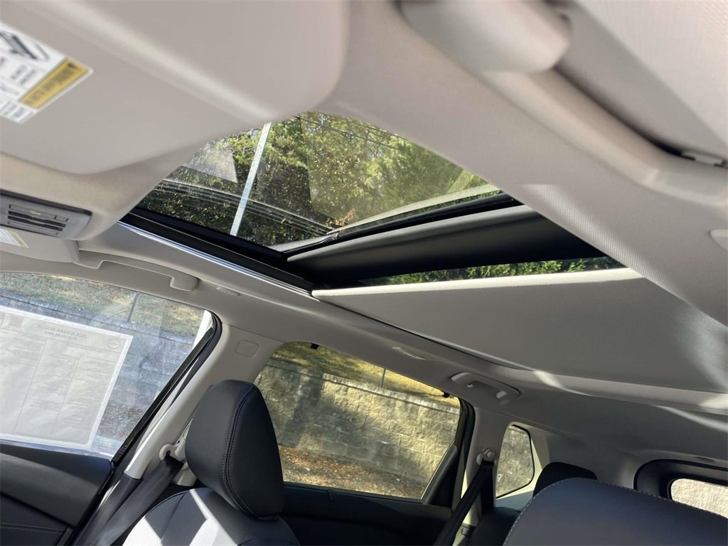 New 2026 Nissan Rogue Platinum image 14