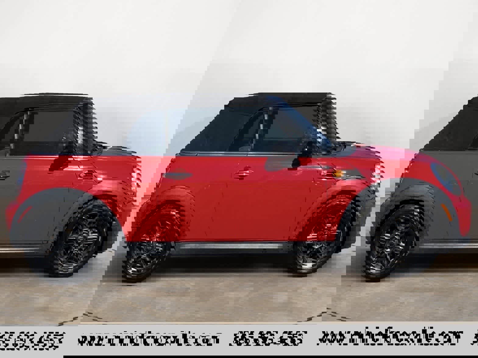 Used 2012 MINI Cooper Convertible image 2