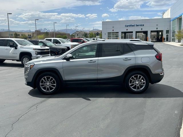 Certified 2024 GMC Terrain SLT AWD/4WD image 20