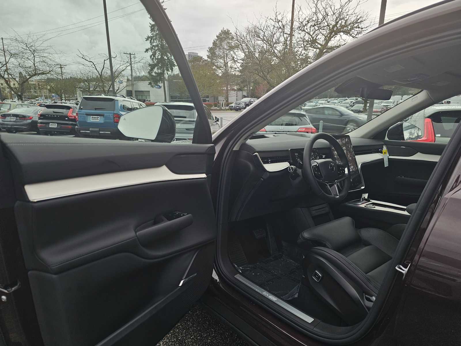 New 2026 Volvo EX90 Ultra image 20