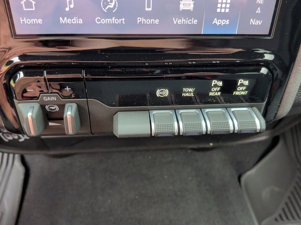 New 2026 RAM 3500 Tradesman AWD/4WD image 31