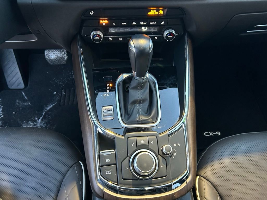 Used 2022 MAZDA CX-9 Signature image 25