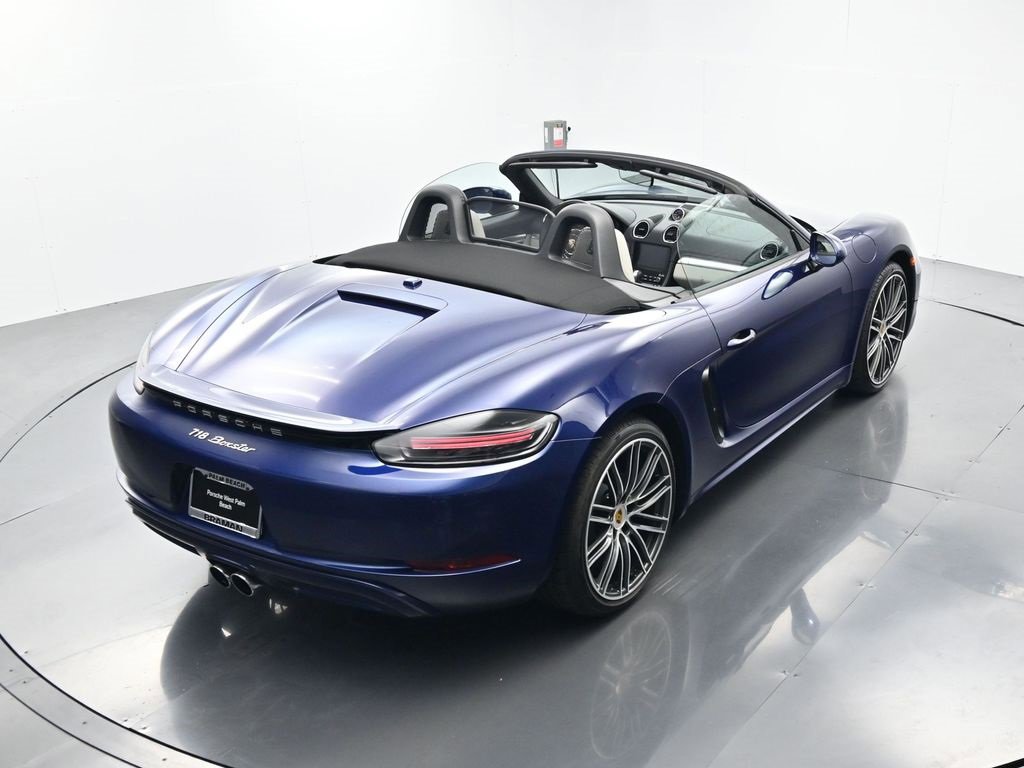 Used 2025 Porsche 718 Boxster image 37