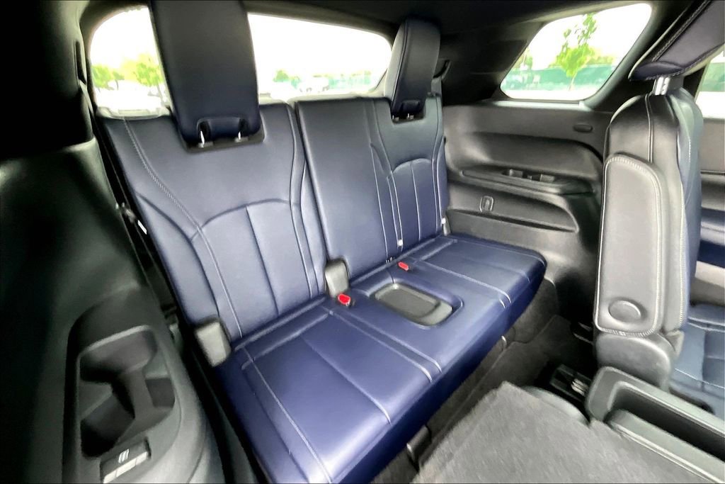 Certified 2026 INFINITI QX60 Sport w/ Dark Cargo Package AWD/4WD image 41