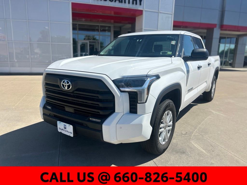 Used 2022 Toyota Tundra SR5 AWD/4WD video 2