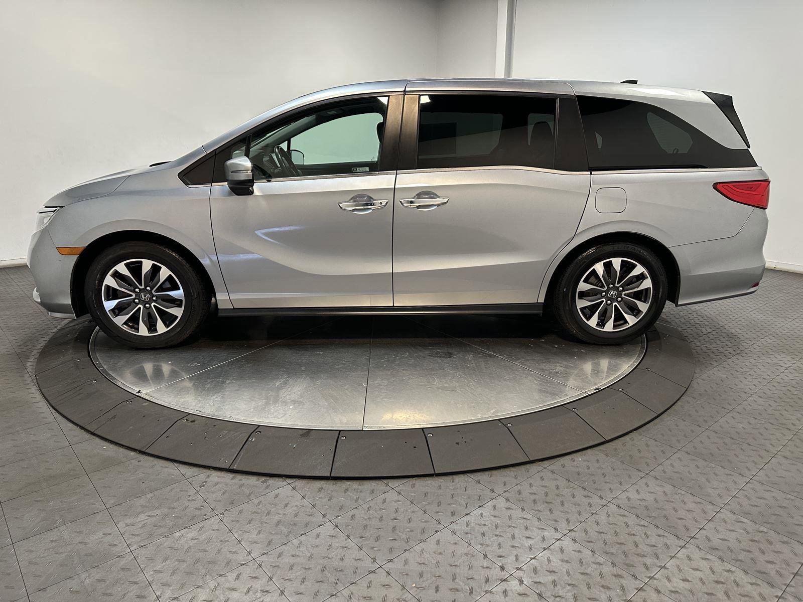 Used 2021 Honda Odyssey EX-L image 8