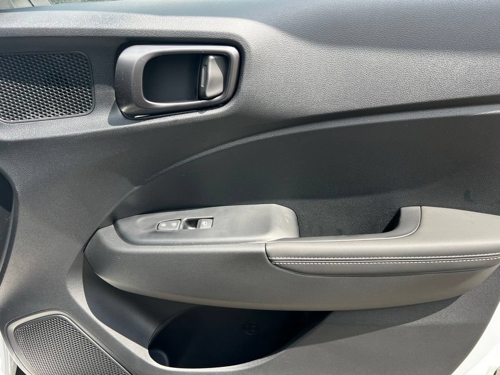 New 2026 Hyundai Venue SEL FWD image 28