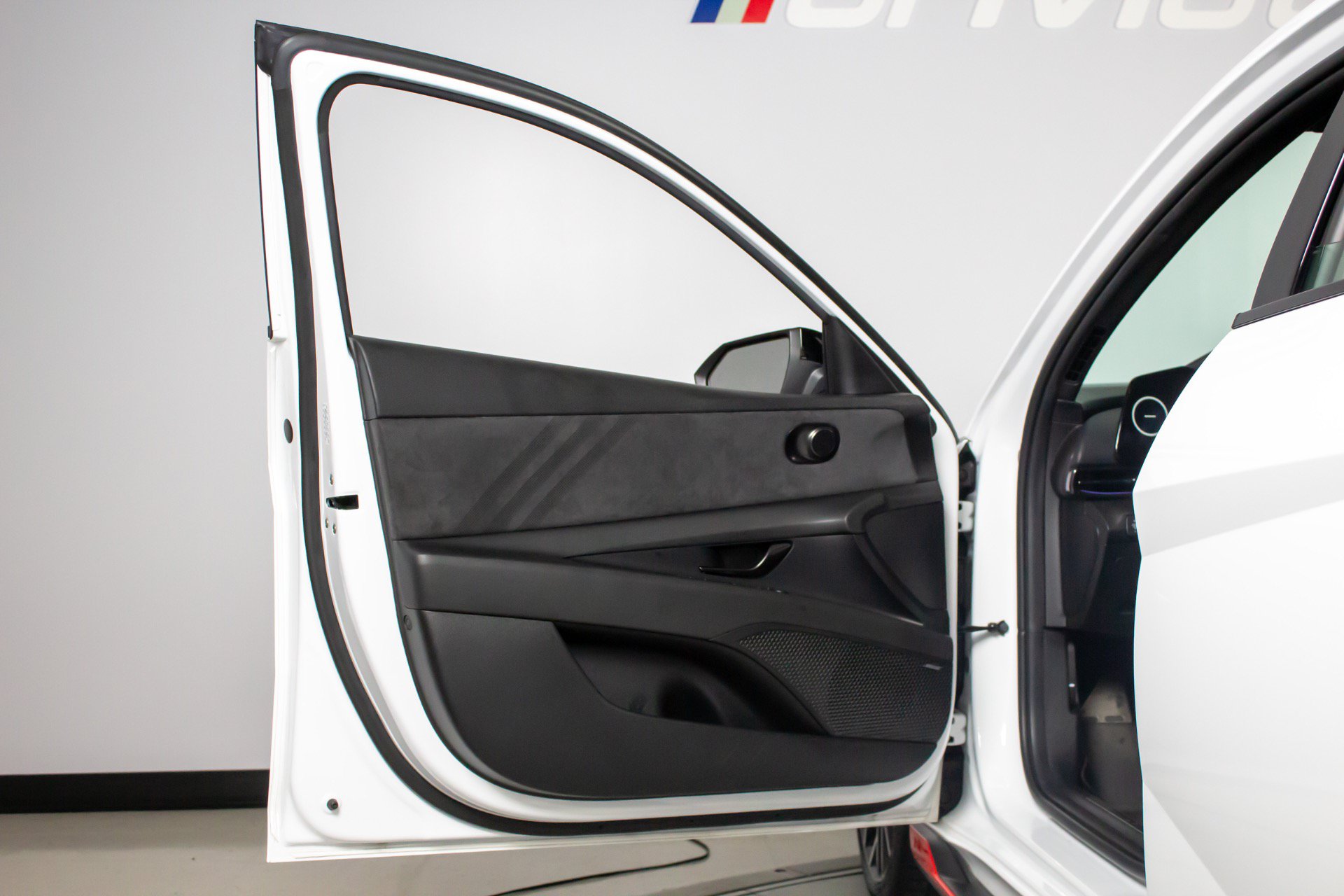 Used 2022 Hyundai Elantra N FWD image 20