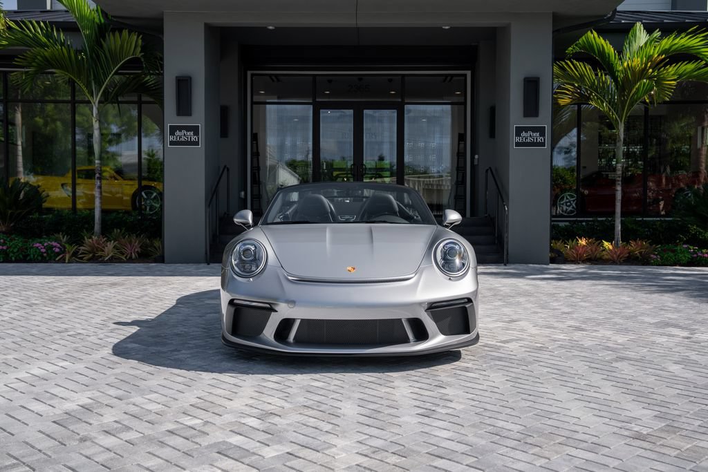 Used 2019 Porsche 911 Speedster RWD image 9