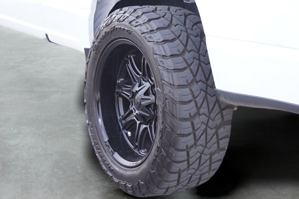 Used 2023 Ford F150 XLT w/ Trailer Tow Package image 11