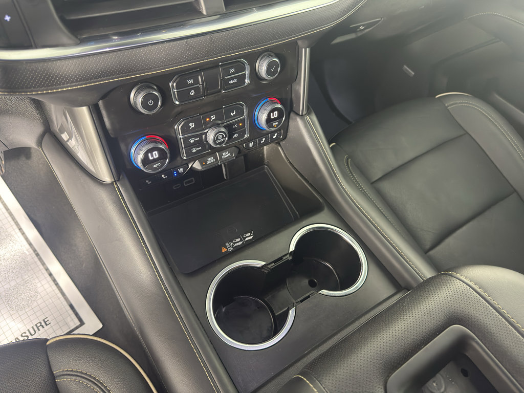 Used 2023 Chevrolet Suburban Premier RWD image 26