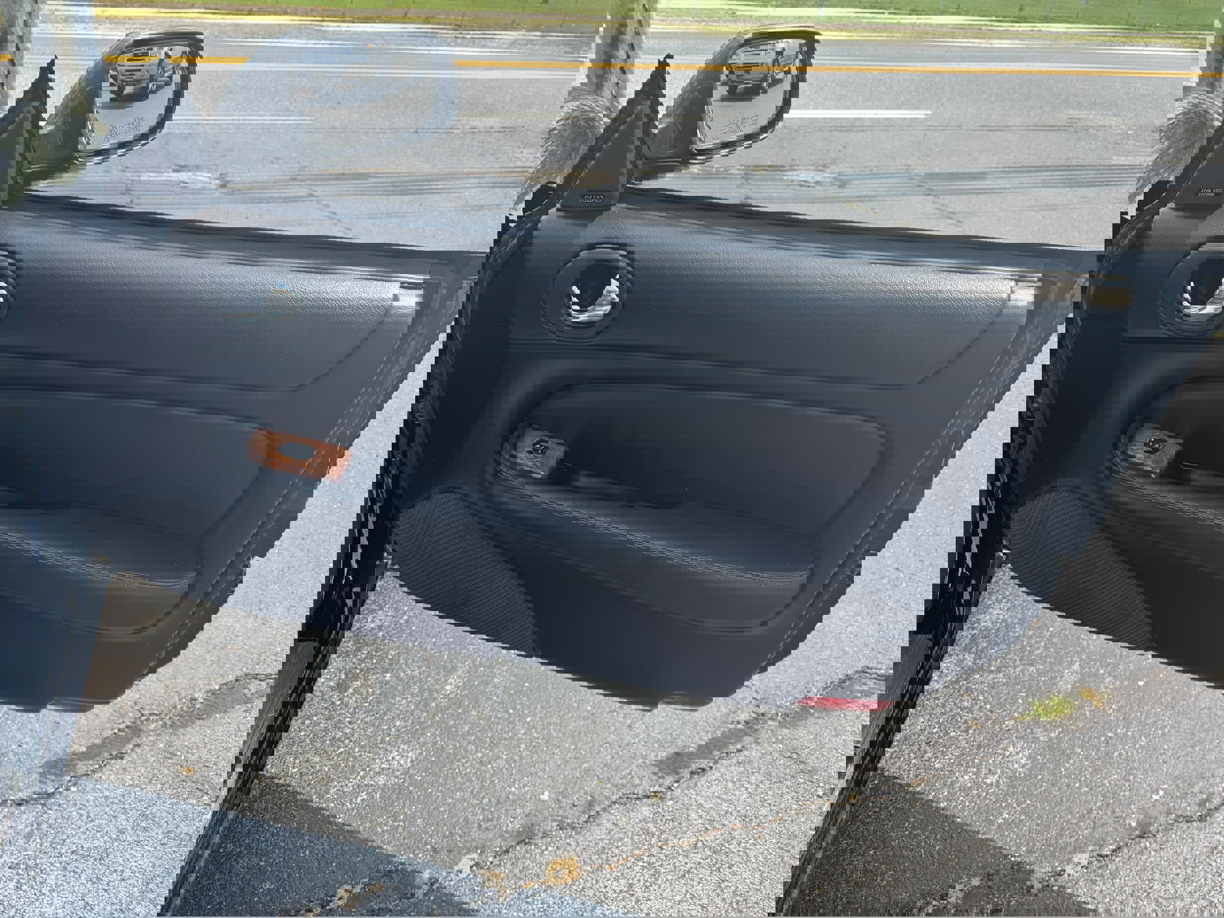 Used 2003 Jaguar XK8 Convertible image 11