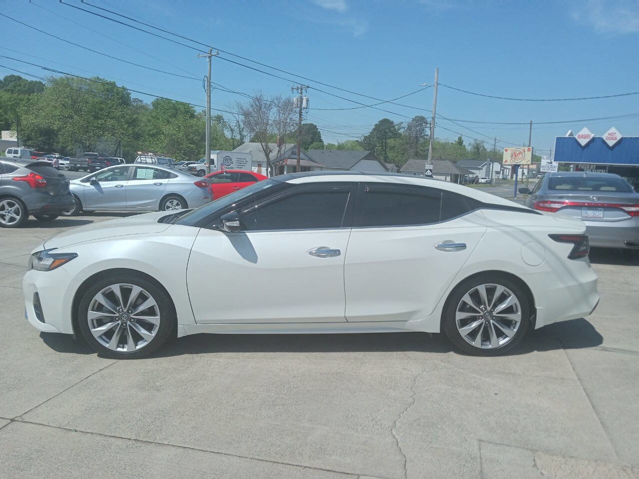 Used 2021 Nissan Maxima Platinum FWD image 4