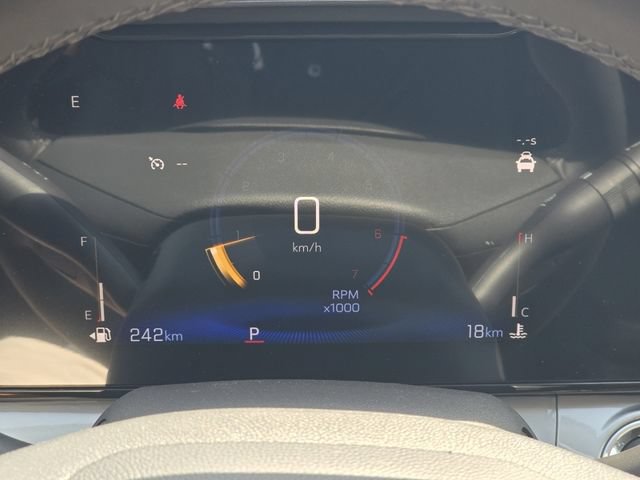 New 2026 Chevrolet Trax LT w/ LT Convenience Package FWD image 26