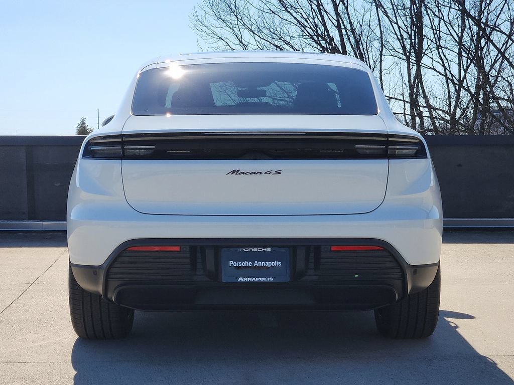 New 2026 Porsche Macan 4S Electric AWD/4WD image 9
