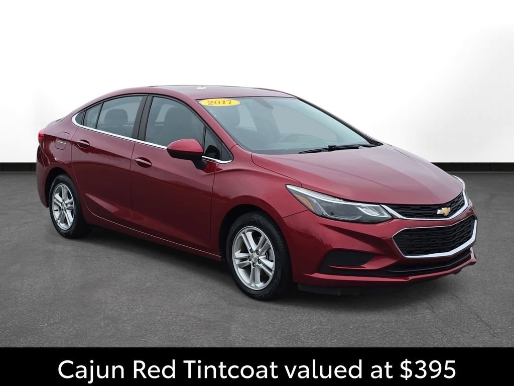 Used 2017 Chevrolet Cruze LT FWD image 3