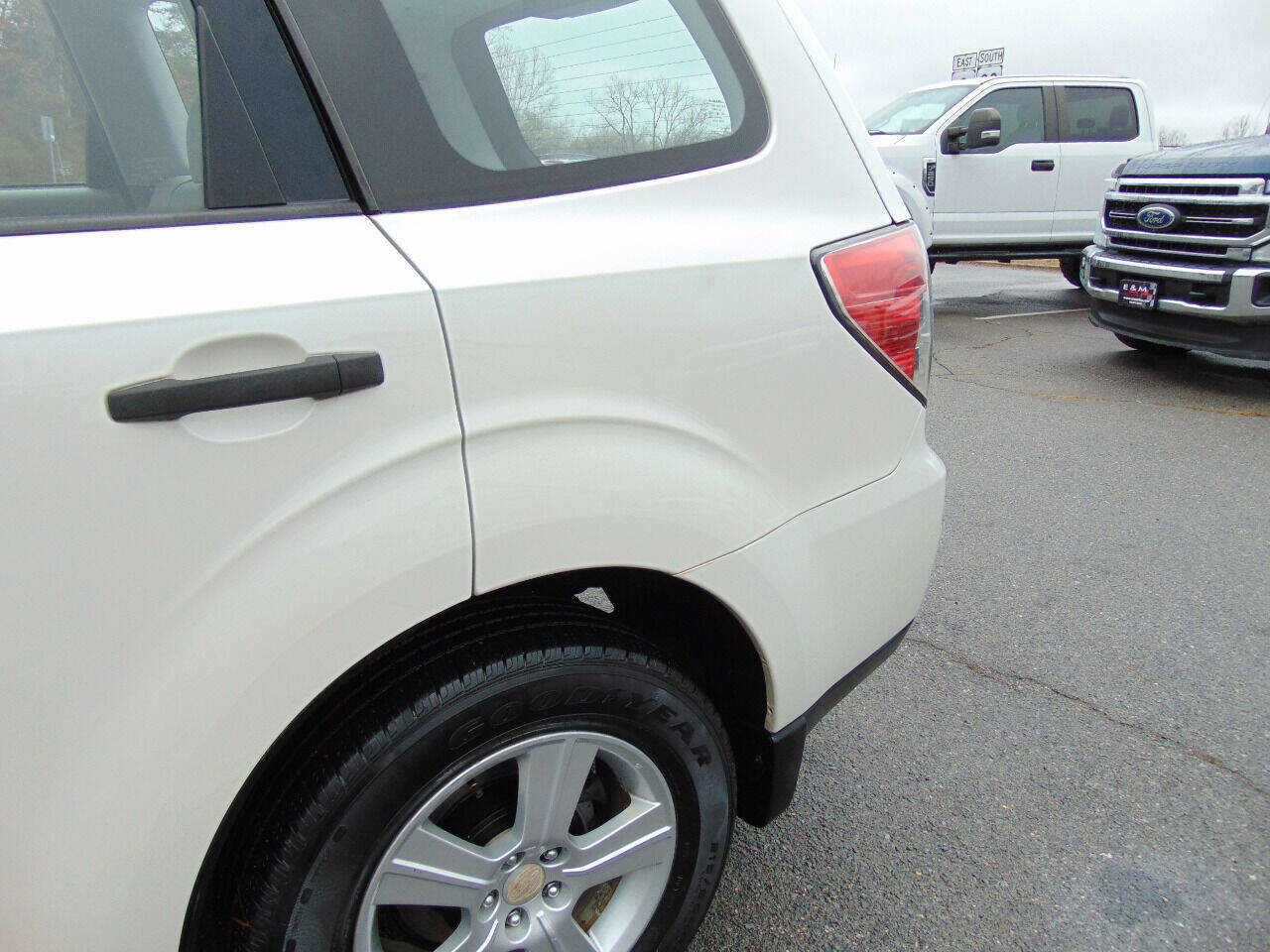 Used 2011 Subaru Forester 2.5X w/ Alloy Wheel Value Pkg image 30