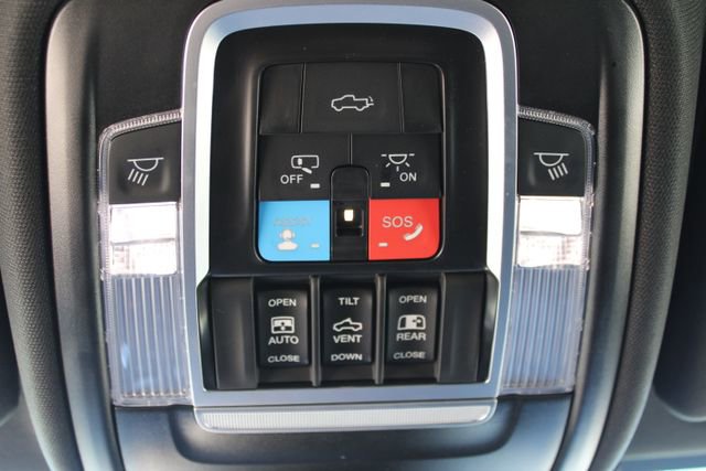 Used 2024 RAM 2500 Limited AWD/4WD image 43