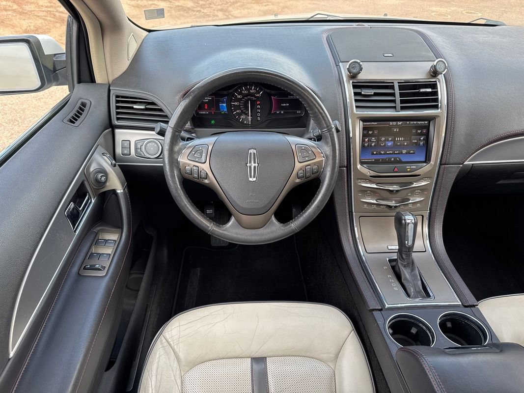 Used 2015 Lincoln MKX w/ Equipment Group 102A AWD/4WD image 20