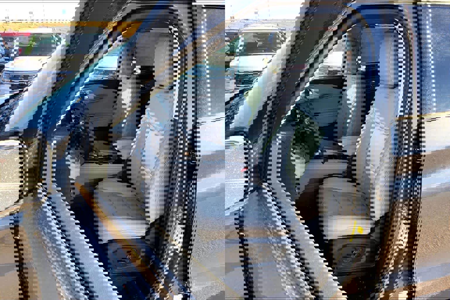 New 2026 Ford Explorer Active w/ Active Comfort Package image 9