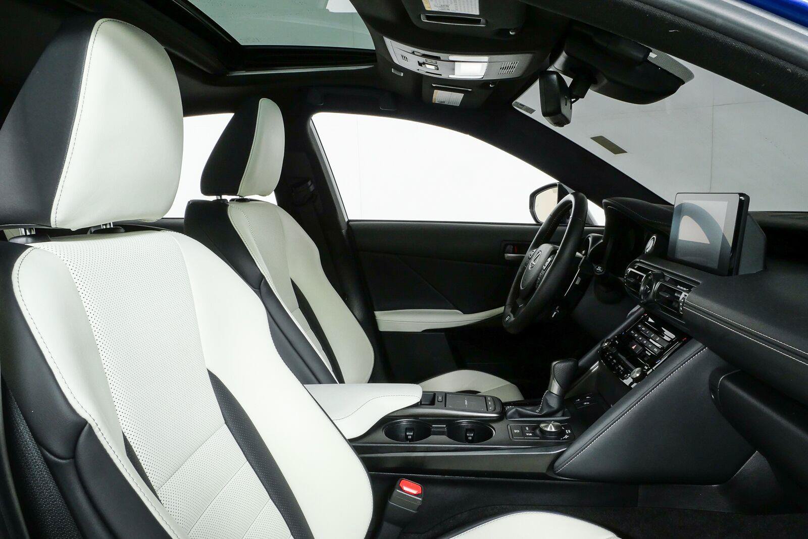 Used 2025 Lexus IS 350 F Sport RWD image 23
