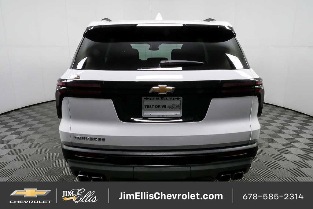 Certified 2025 Chevrolet Traverse LT FWD image 28