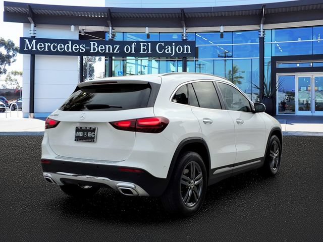 Certified 2024 Mercedes-Benz GLA 250 image 3