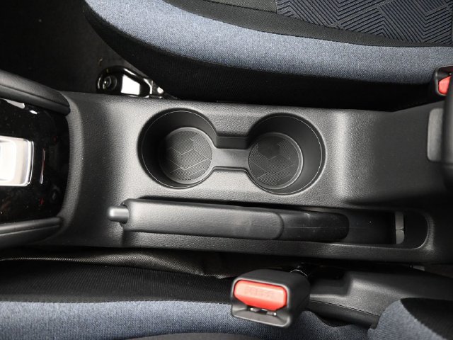 Used 2025 Nissan Versa SV w/ Trunk Package FWD image 28