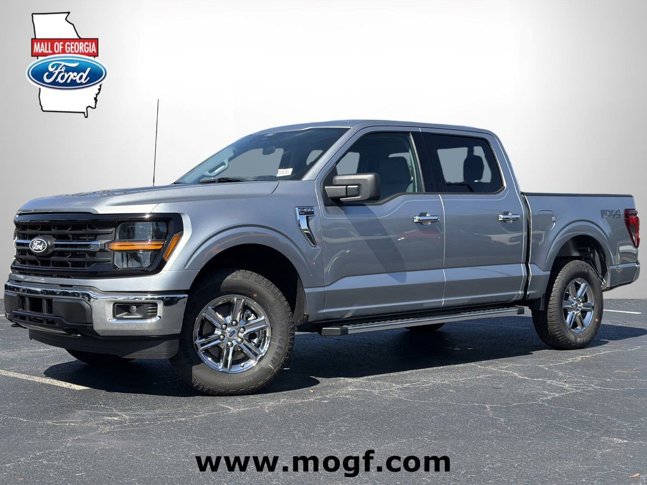 New 2025 Ford F150 XLT w/ Equipment Group 301A Standard