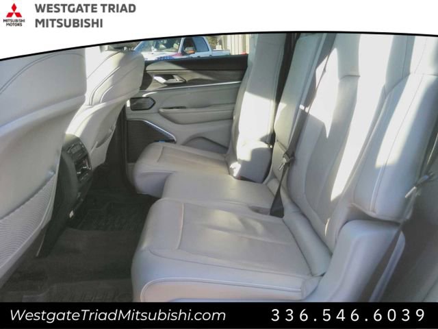 Used 2021 Jeep Grand Cherokee L Overland image 12