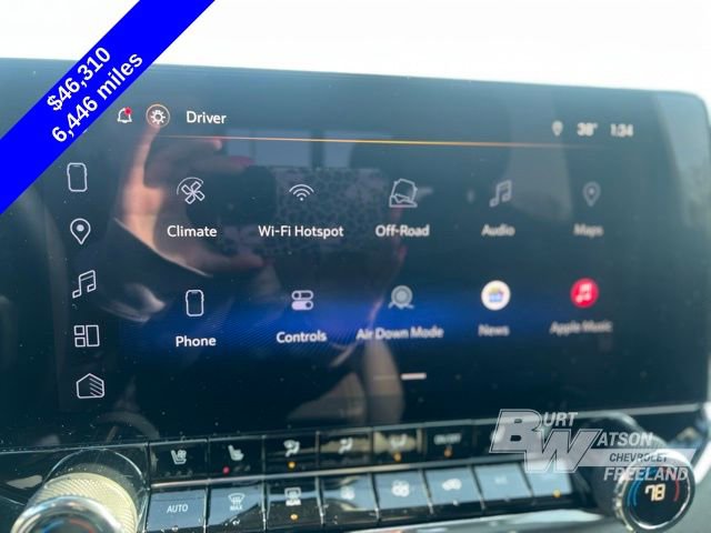 Used 2025 Chevrolet Colorado ZR2 w/ Technology Package image 17