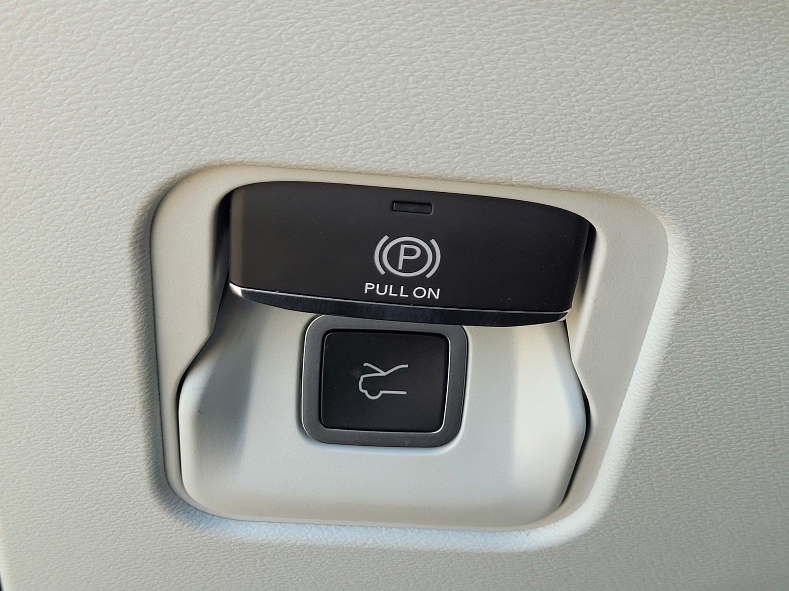 New 2026 Jeep Cherokee Limited AWD/4WD image 25