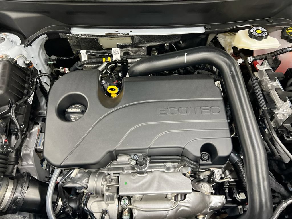 New 2026 Chevrolet Equinox RS FWD image 25