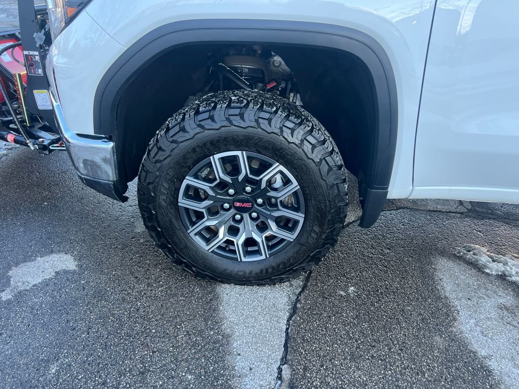 Used 2024 GMC Sierra 1500 Pro w/ Pro Value Package image 28