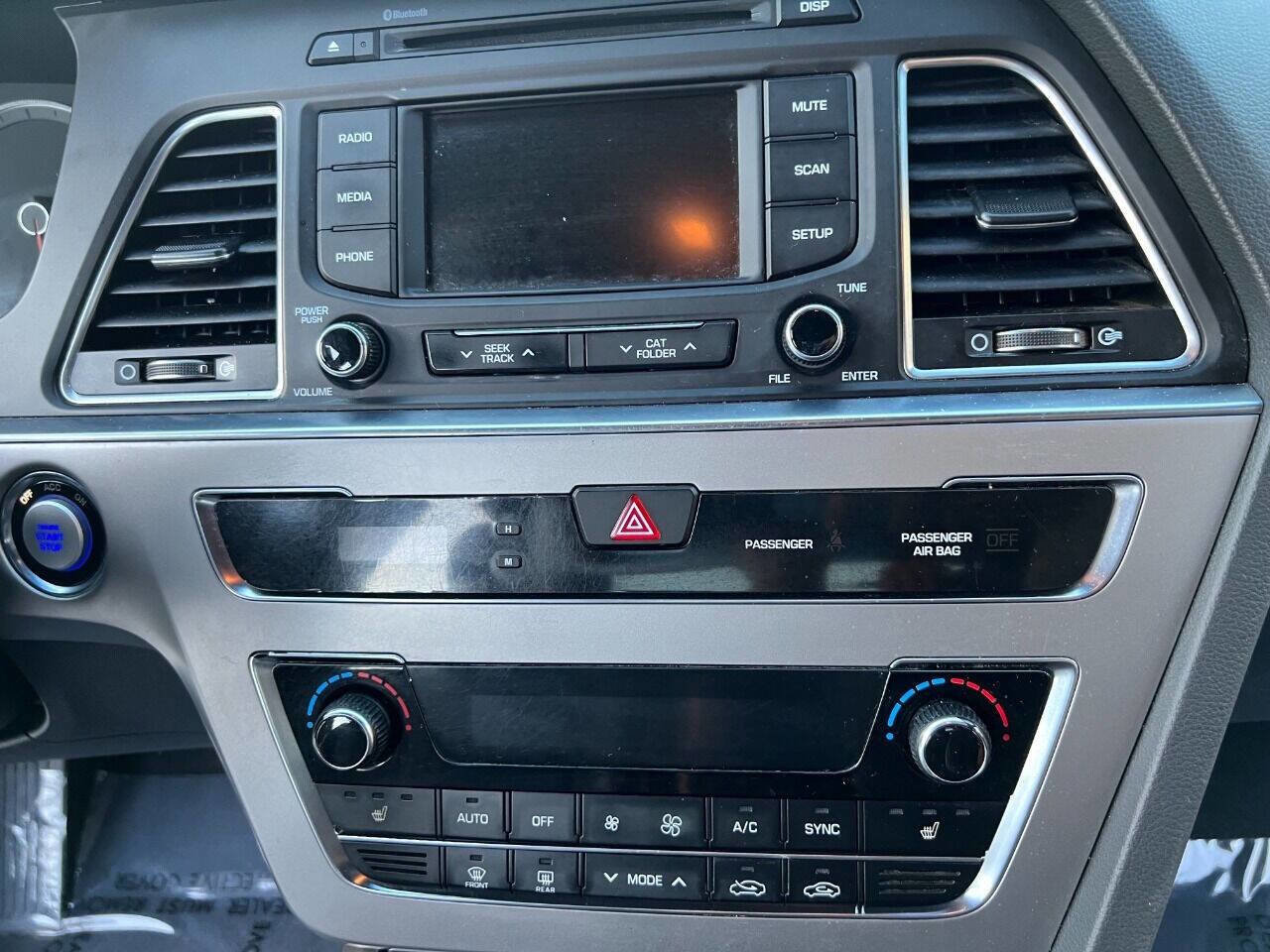 Used 2015 Hyundai Sonata Sport 2.0T image 23